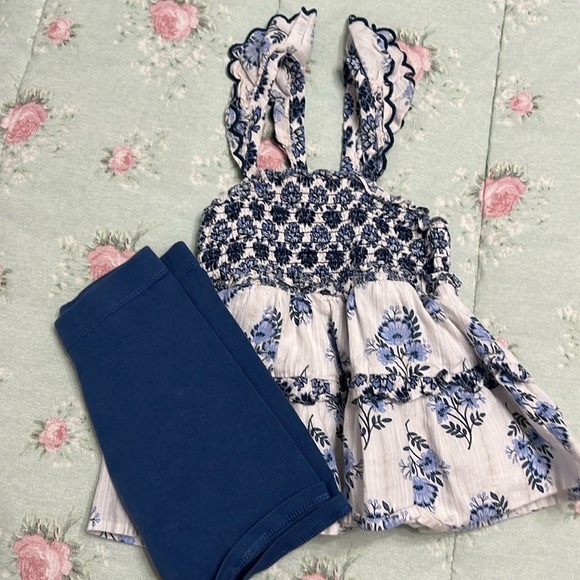 Set - Picture 3 of 3